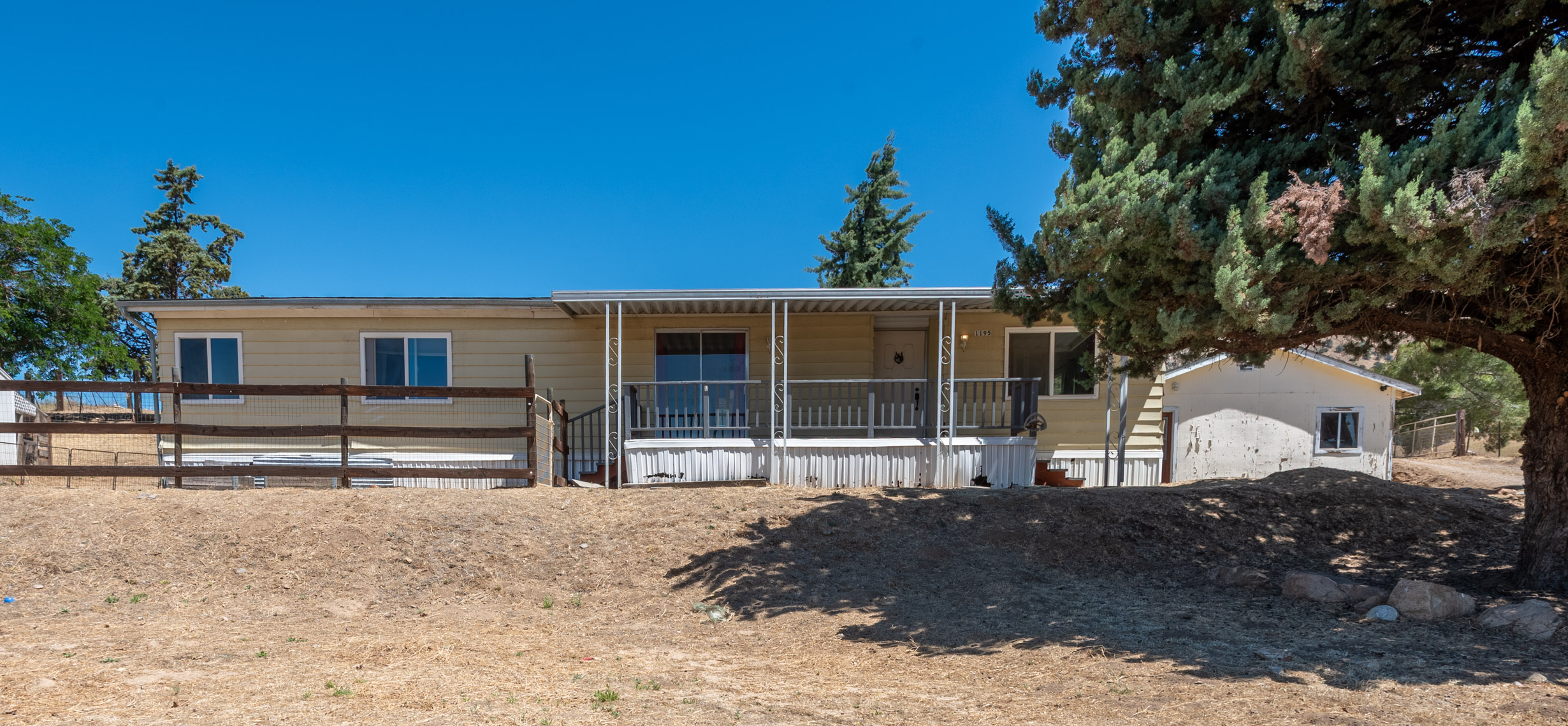 1195 Arabian Dr 2460px (34 of 36)